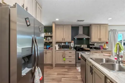 4700 NW 157th Court Morriston FL 32668