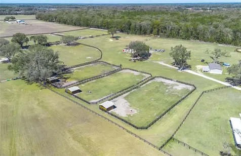 4700 NW 157th Court Morriston FL 32668