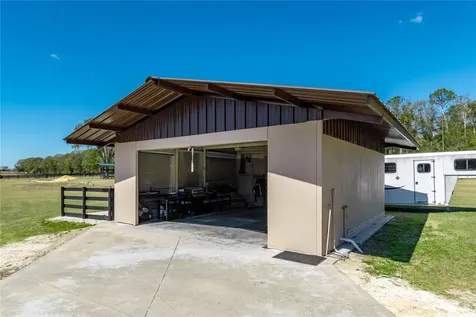 4700 NW 157th Court Morriston FL 32668