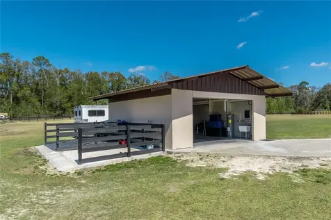 4700 NW 157th Court Morriston FL 32668