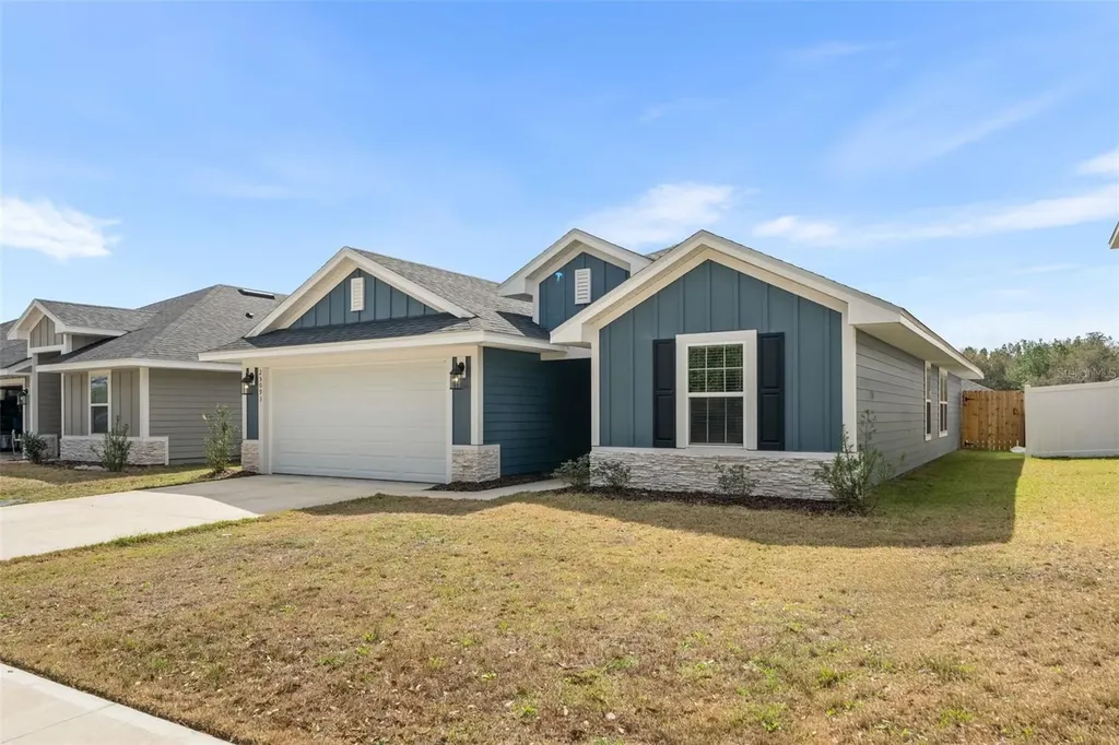 25093 SW 23rd Road Newberry FL 32669