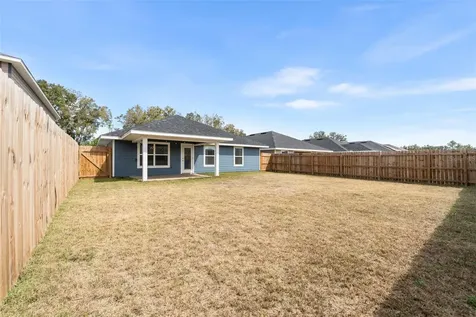 25093 SW 23rd Road Newberry FL 32669