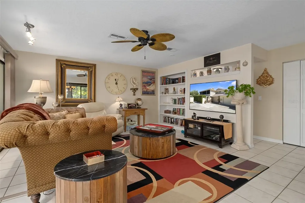 115 Colony South Drive Tarpon Springs FL 34689