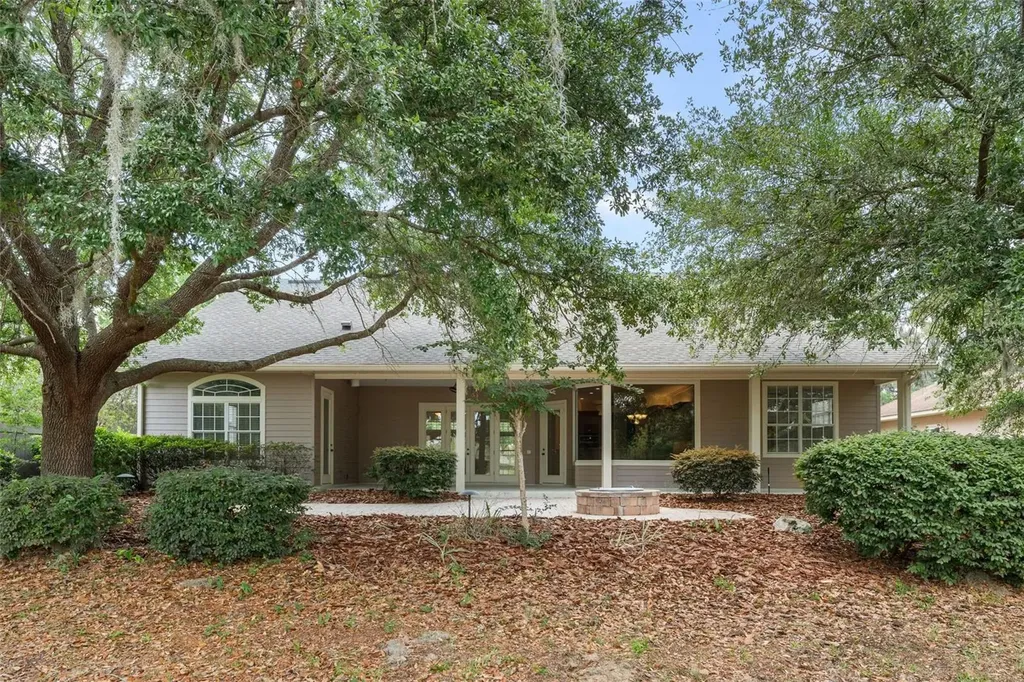 13537 NW 7th Road Newberry FL 32669