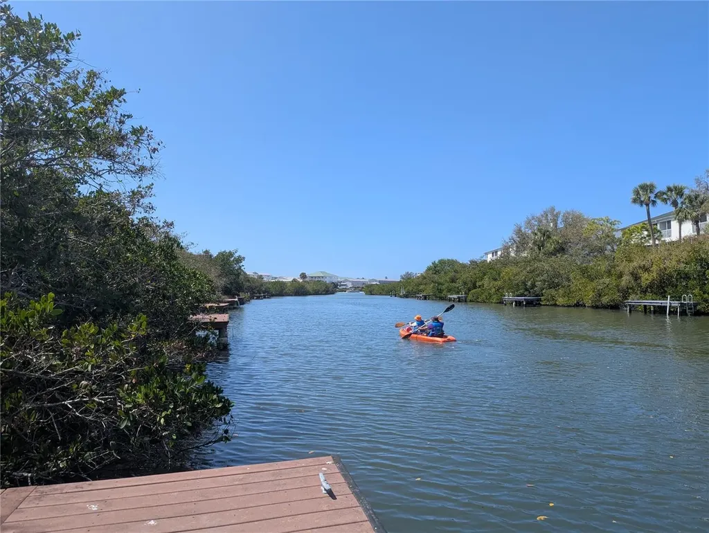 9936 Indian Key Trail Seminole FL 33776