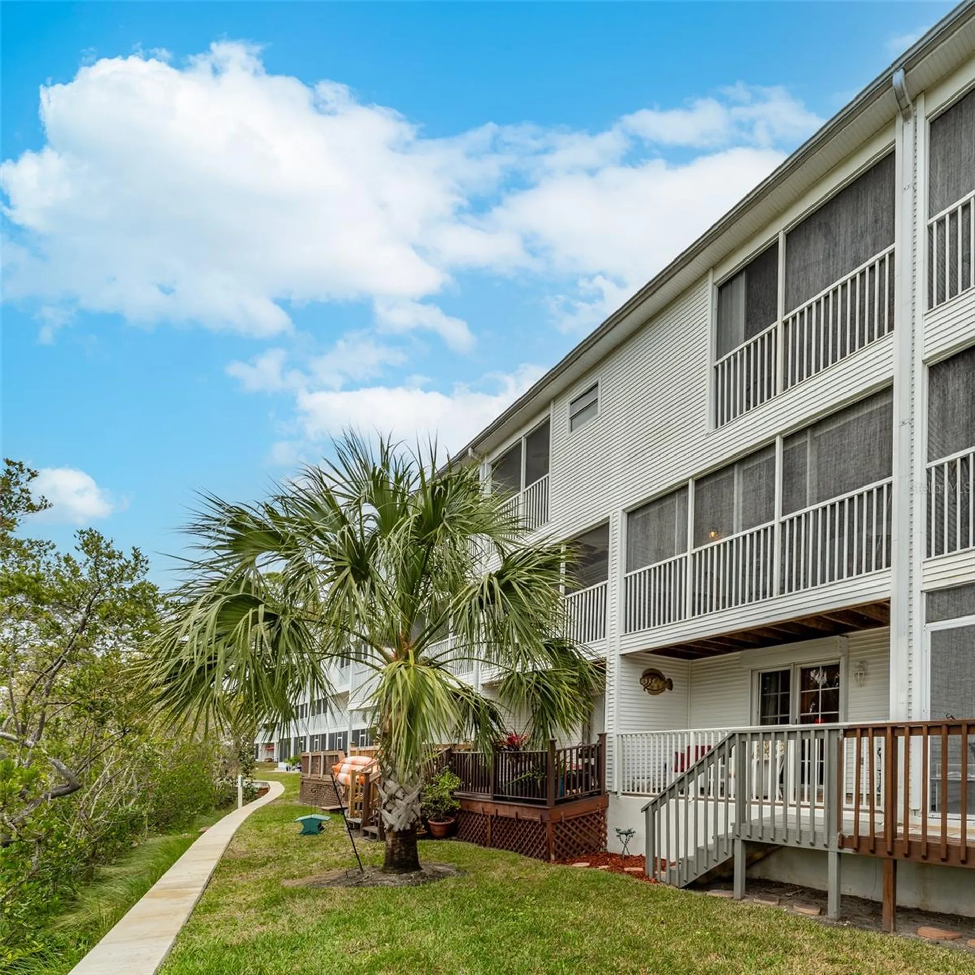 9936 Indian Key Trail Seminole FL 33776