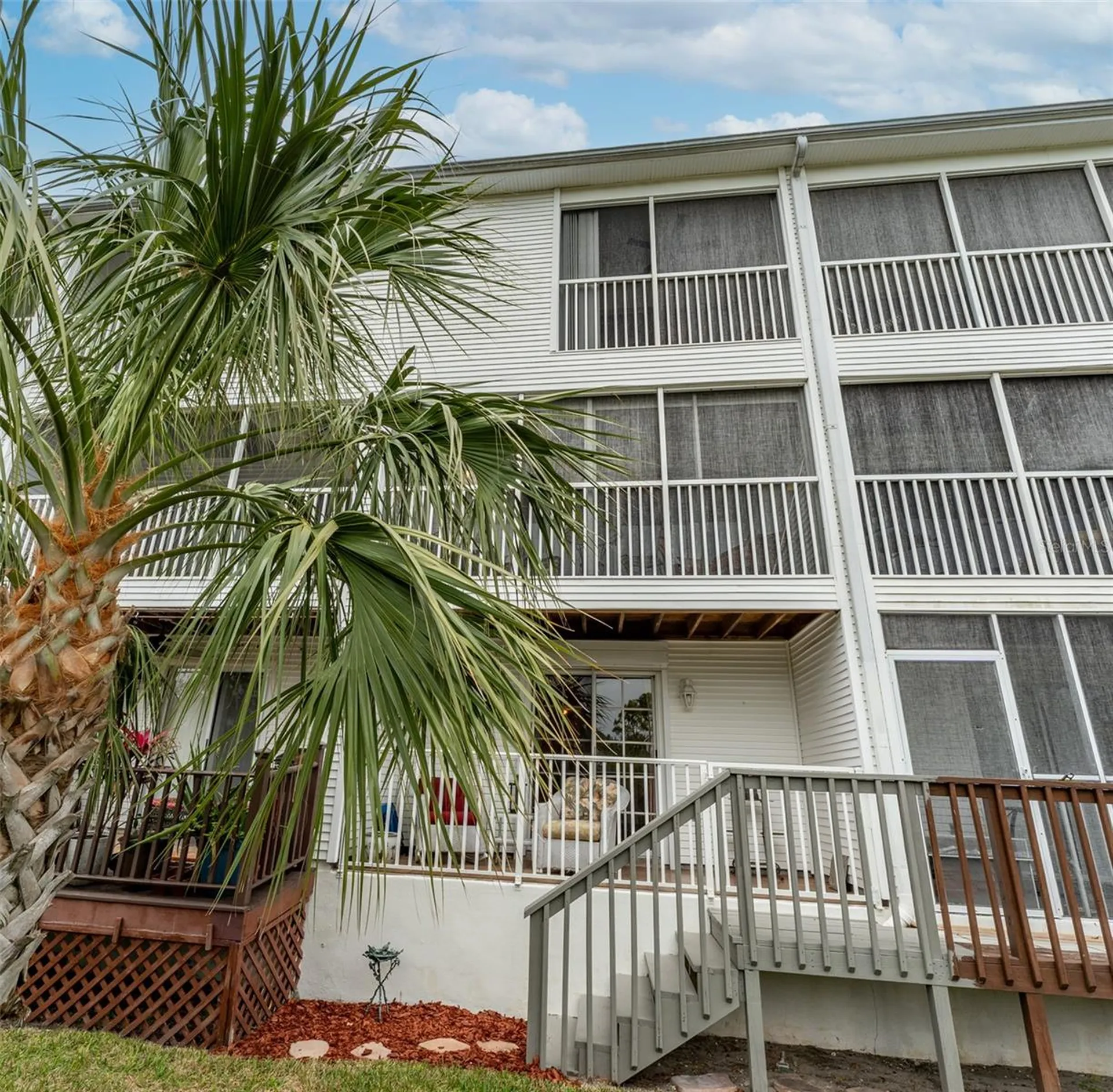 9936 Indian Key Trail Seminole FL 33776