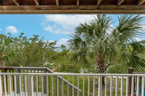 9936 Indian Key Trail Seminole FL 33776