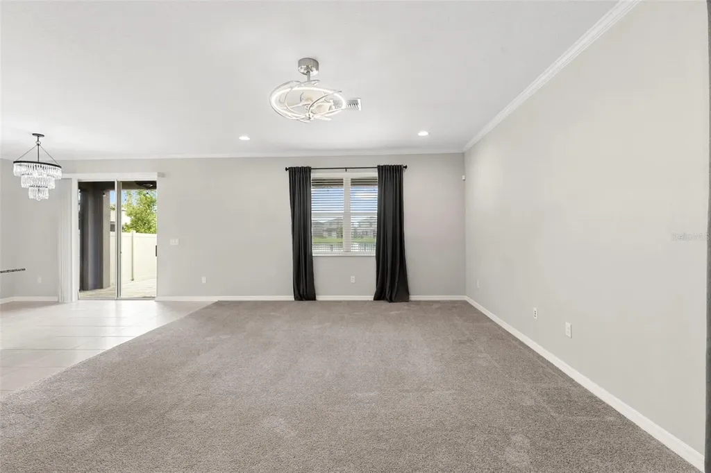 7537 Pool Compass Loop Wesley Chapel FL 33545