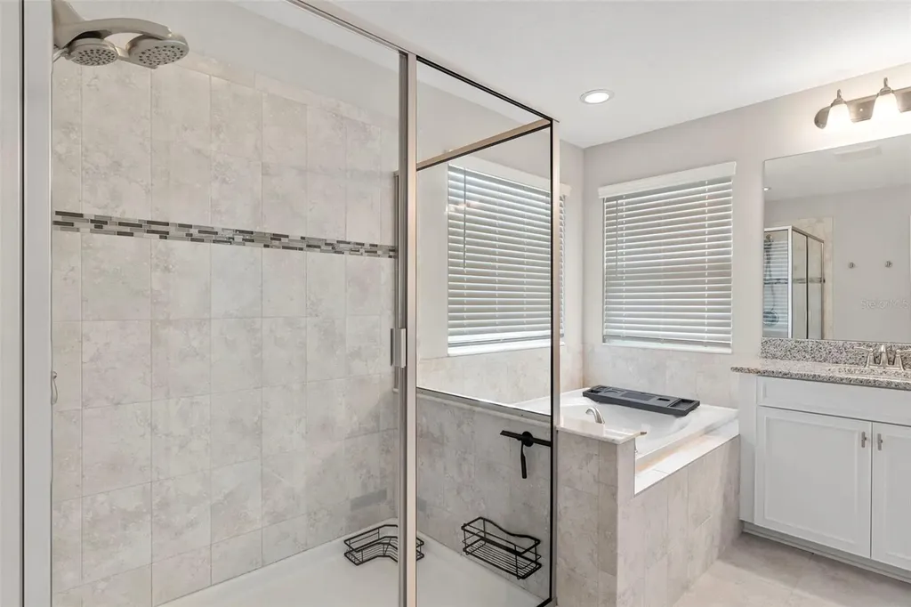 7537 Pool Compass Loop Wesley Chapel FL 33545