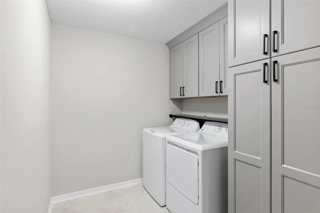7537 Pool Compass Loop Wesley Chapel FL 33545