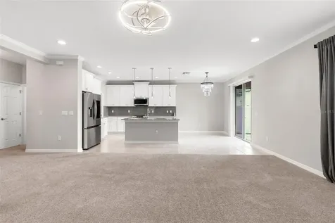7537 Pool Compass Loop Wesley Chapel FL 33545