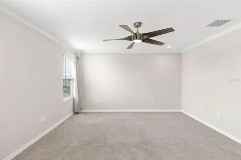 7537 Pool Compass Loop Wesley Chapel FL 33545
