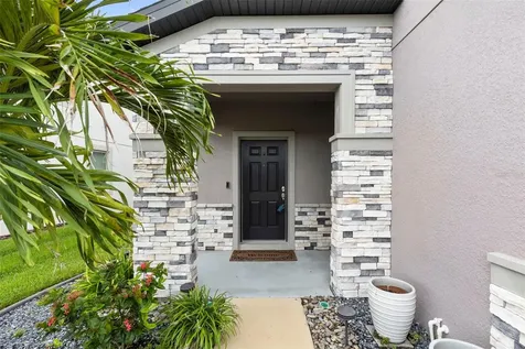 7537 Pool Compass Loop Wesley Chapel FL 33545