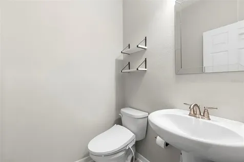 7537 Pool Compass Loop Wesley Chapel FL 33545