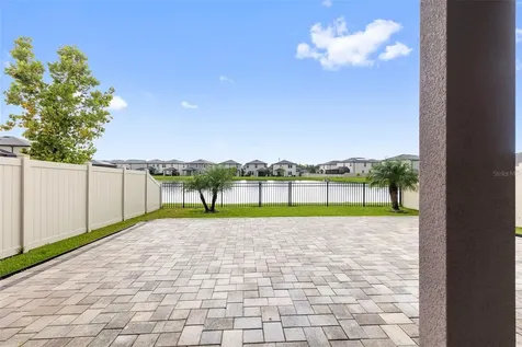 7537 Pool Compass Loop Wesley Chapel FL 33545