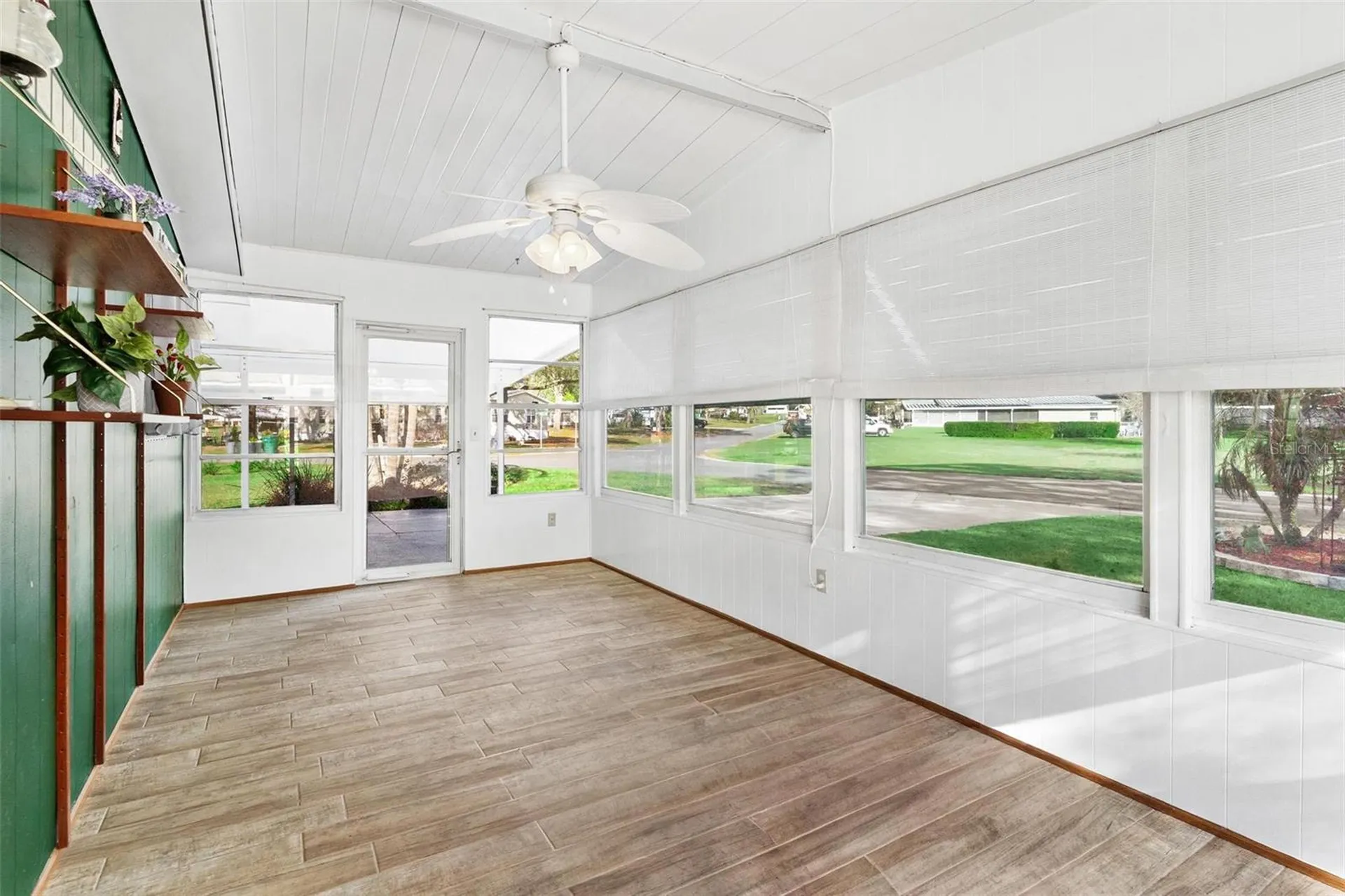 304 Ivanhoe Circle Lady Lake FL 32159