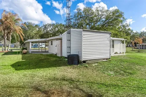304 Ivanhoe Circle Lady Lake FL 32159
