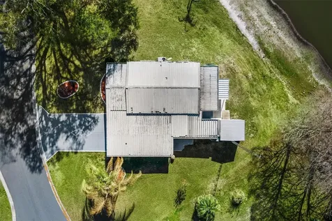 304 Ivanhoe Circle Lady Lake FL 32159