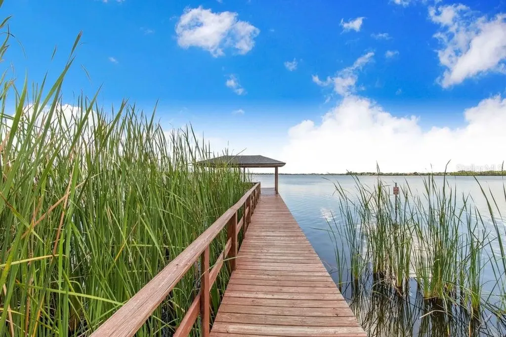 910 Liberty Lane Auburndale FL 33823