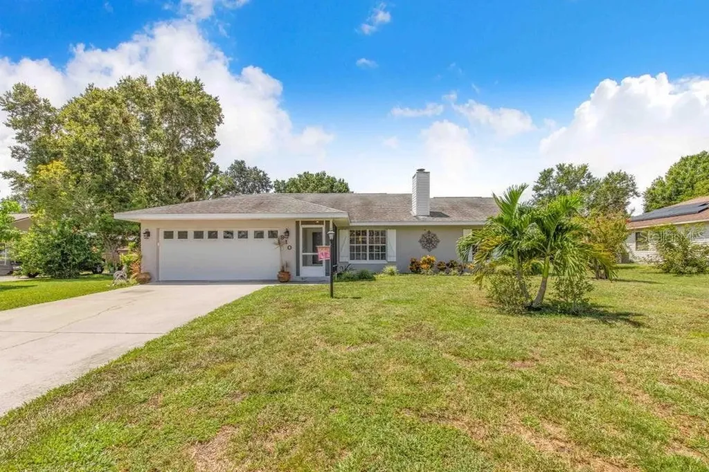 910 Liberty Lane Auburndale FL 33823