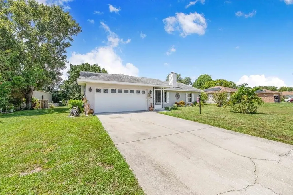 910 Liberty Lane Auburndale FL 33823