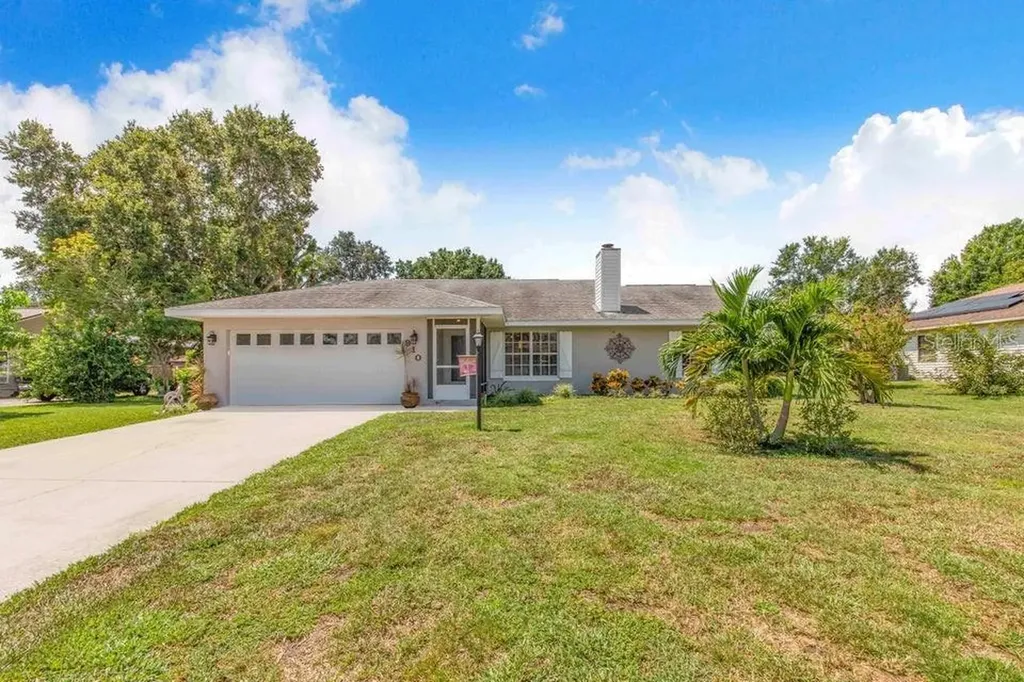 910 Liberty Lane Auburndale FL 33823
