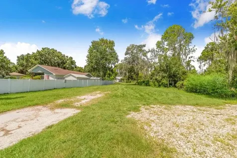 910 Liberty Lane Auburndale FL 33823