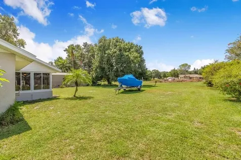 910 Liberty Lane Auburndale FL 33823