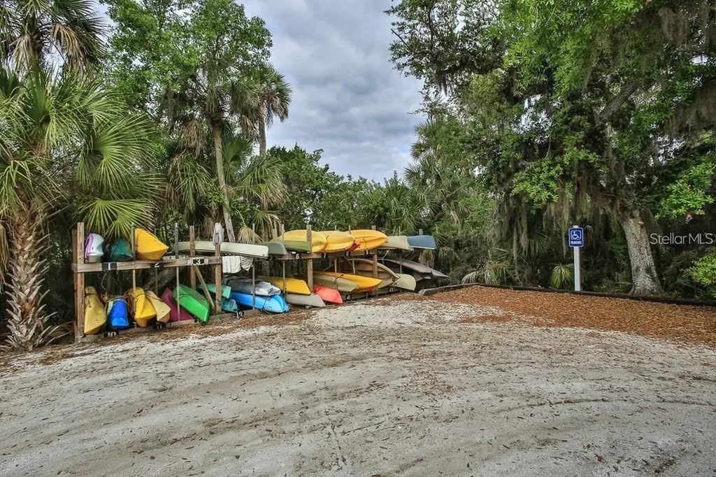 810 N Navigators Way Edgewater FL 32141