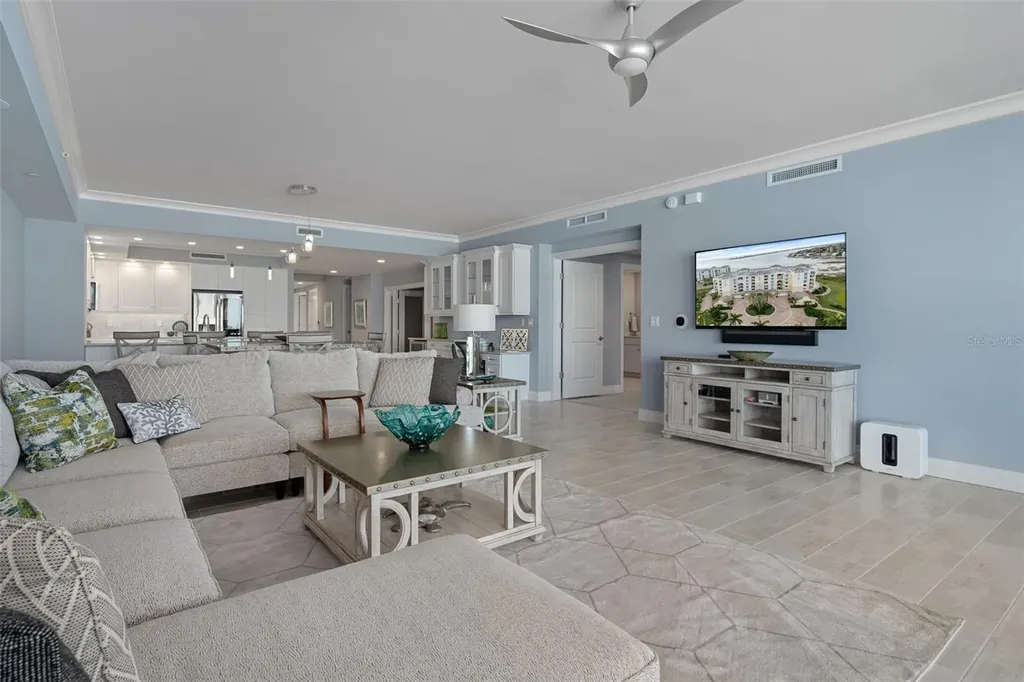 650 Collany Tierra Verde FL 33715