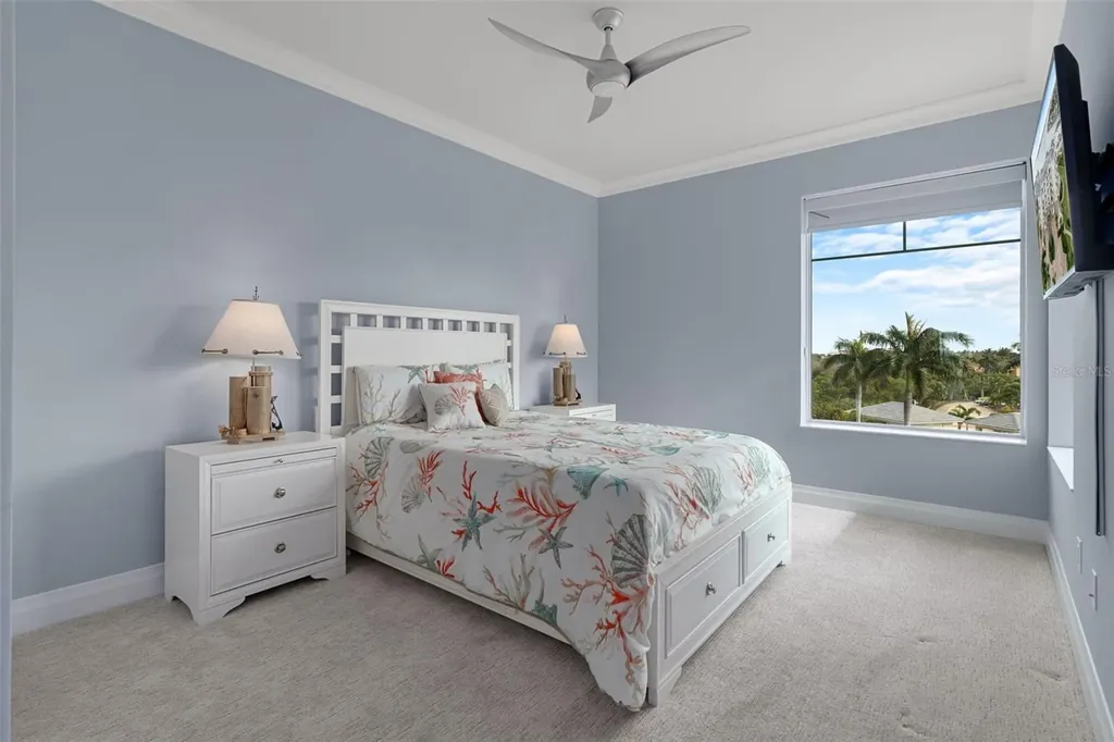 650 Collany Tierra Verde FL 33715