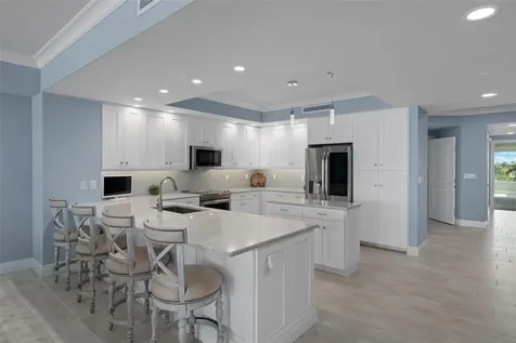 650 Collany Tierra Verde FL 33715