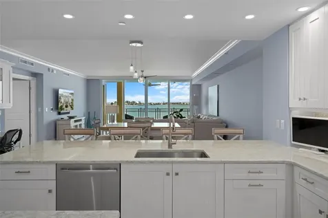 650 Collany Tierra Verde FL 33715