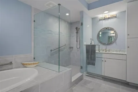 650 Collany Tierra Verde FL 33715