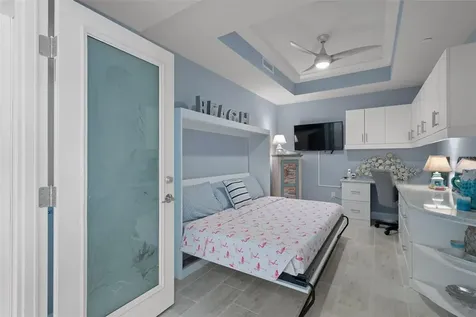 650 Collany Tierra Verde FL 33715