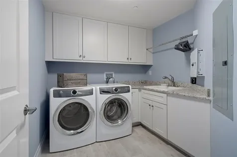 650 Collany Tierra Verde FL 33715
