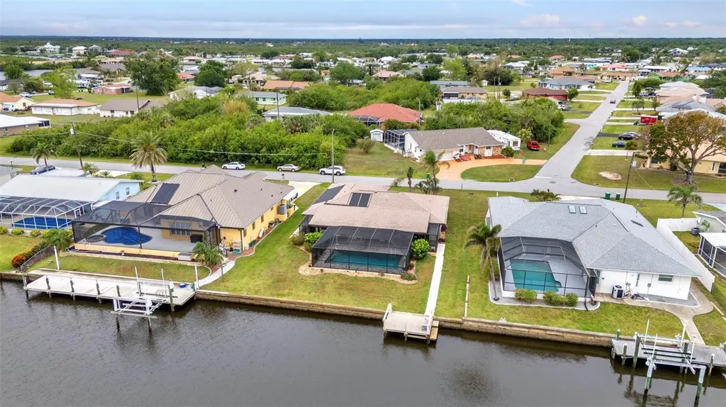 205 E Tarpon Boulevard NW Port Charlotte FL 33952