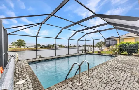 205 E Tarpon Boulevard NW Port Charlotte FL 33952