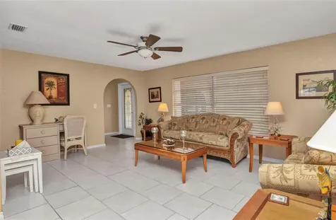 205 E Tarpon Boulevard NW Port Charlotte FL 33952