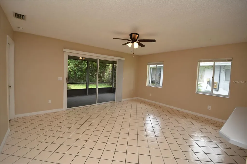 30 Farmsworth Drive Palm Coast FL 32137