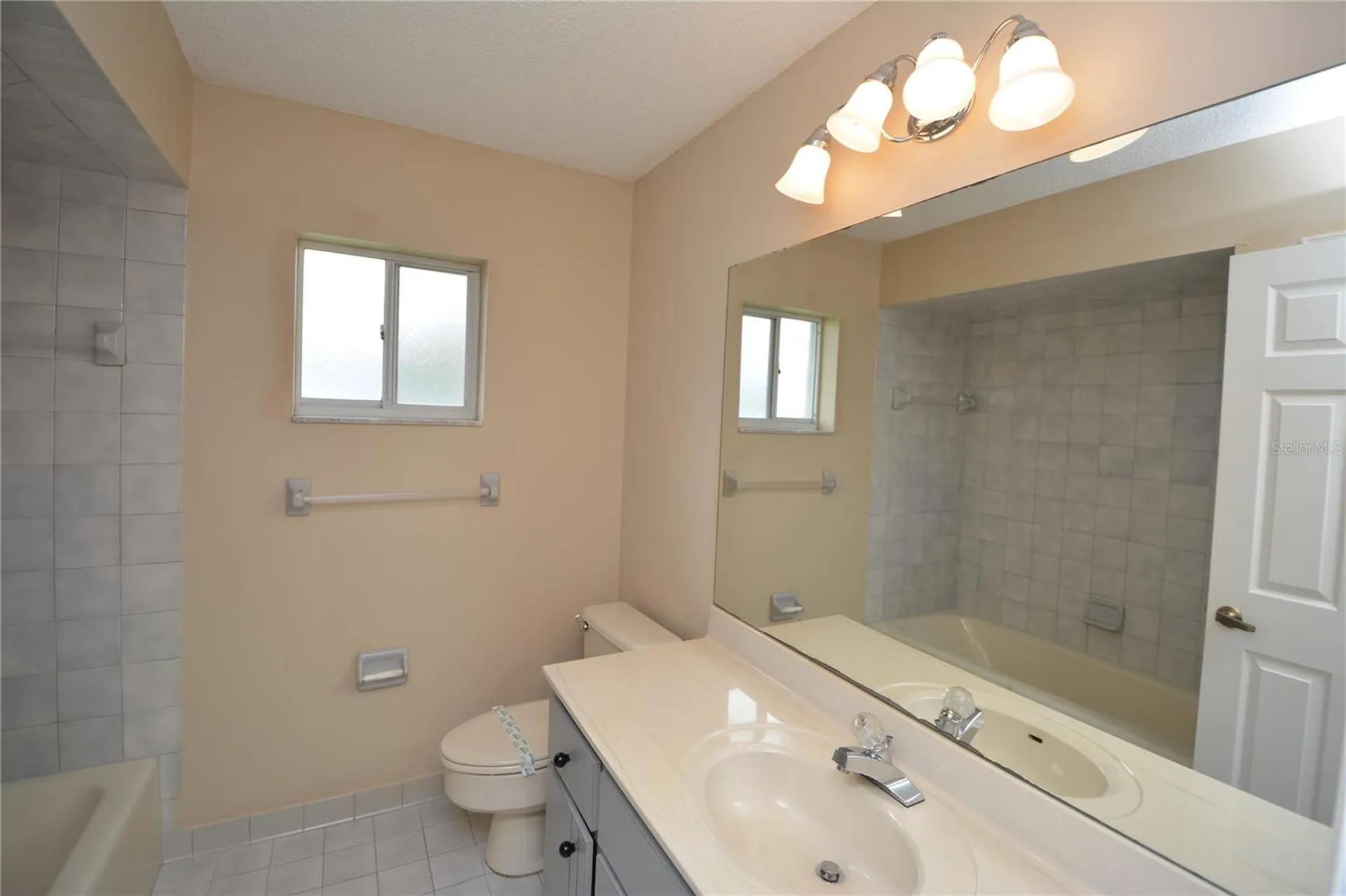 30 Farmsworth Drive Palm Coast FL 32137
