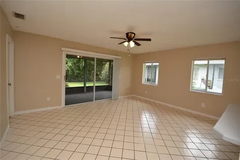 30 Farmsworth Drive Palm Coast FL 32137