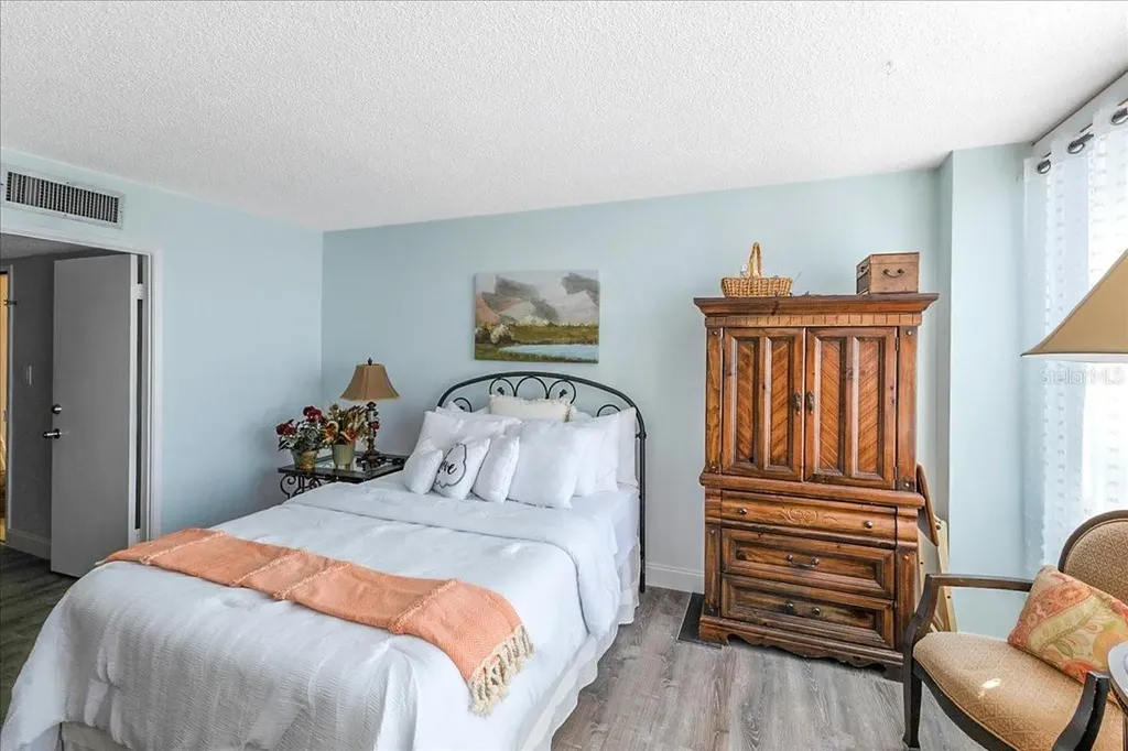 2947 S Atlantic Avenue Daytona Beach FL 32118