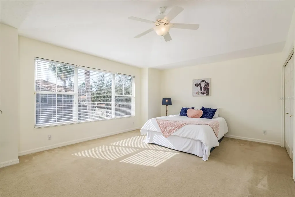 3349 Covered Bridge Dr W Dunedin FL 34698