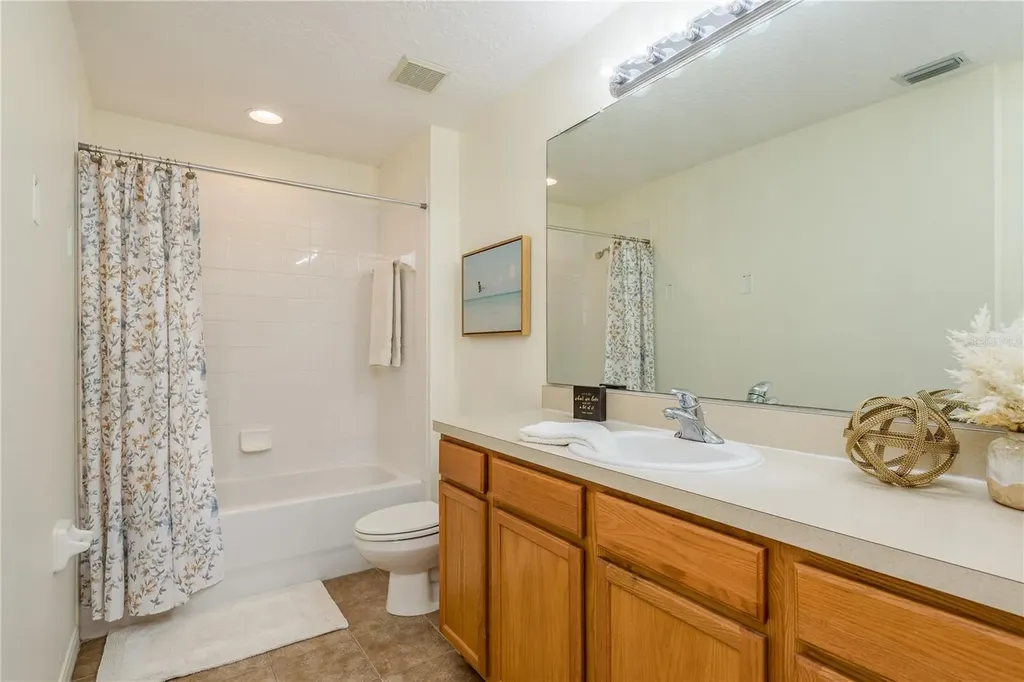 3349 Covered Bridge Dr W Dunedin FL 34698