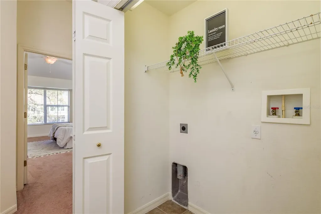 3349 Covered Bridge Dr W Dunedin FL 34698