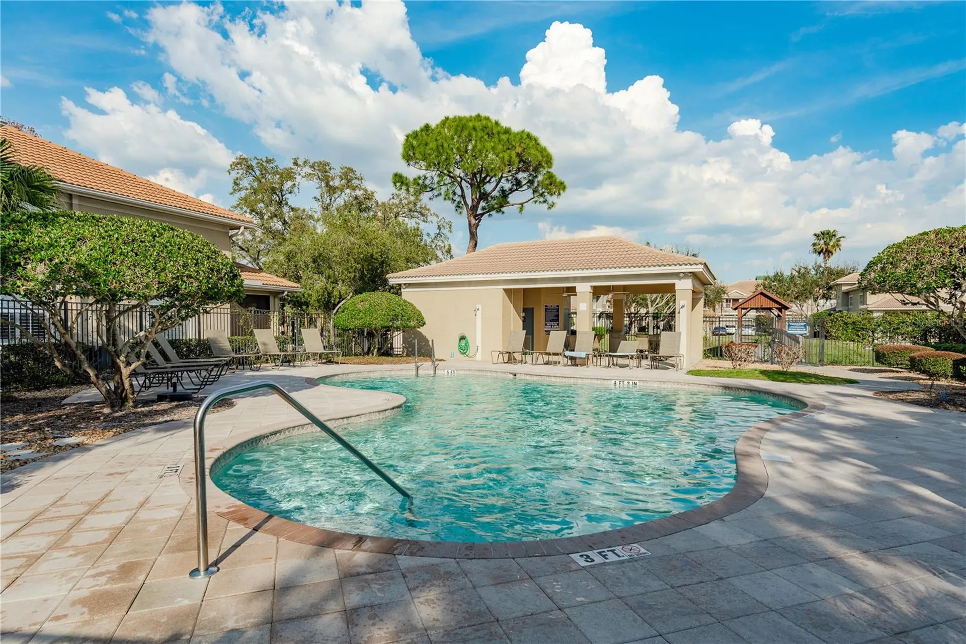3349 Covered Bridge Dr W Dunedin FL 34698
