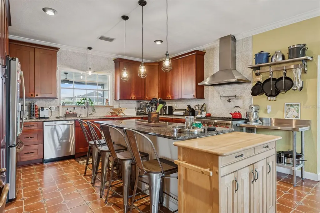 2603 N Ridgewood Avenue Tampa FL 33602