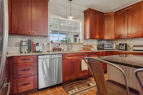 2603 N Ridgewood Avenue Tampa FL 33602